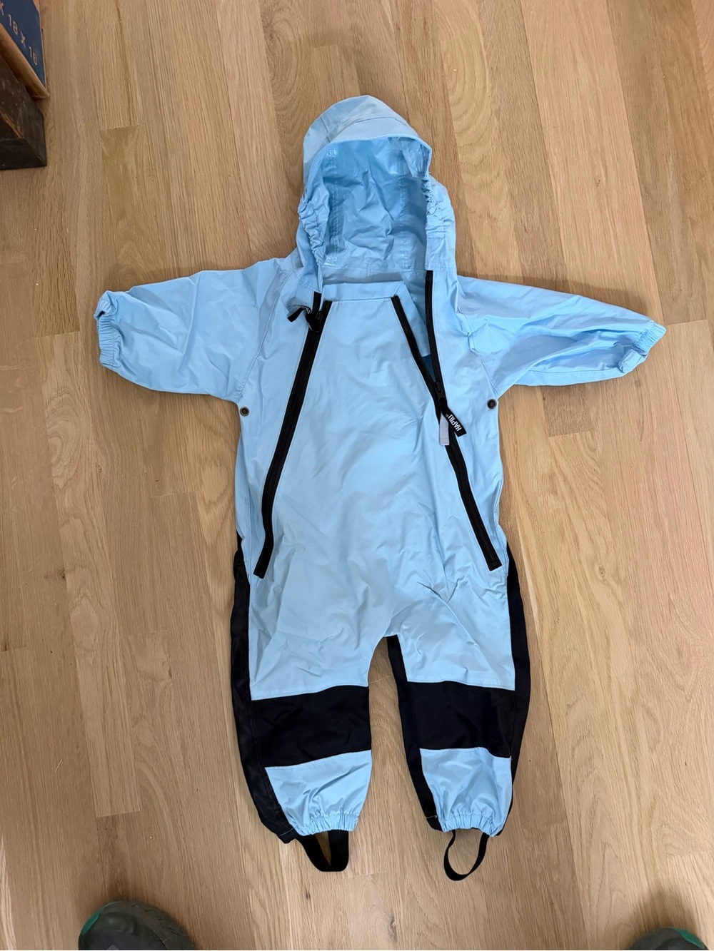 Light Blue Kids Waterproof Hooded Rain Suit 12m like new